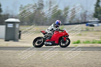 media/Apr-18-2025-TrackDaz (Fri) [[45f5874c44]]/B Group/Session 2 (Turn 7)/